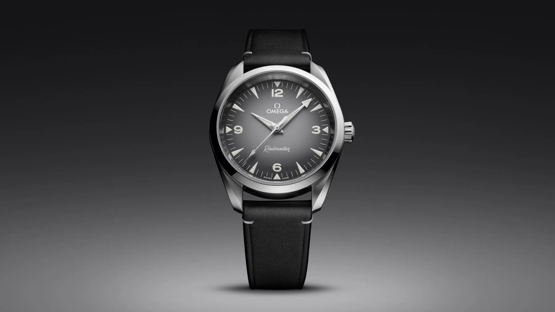 Omega Railmaster 2025: tiha zvezda, ki sije močneje kot kdajkoli