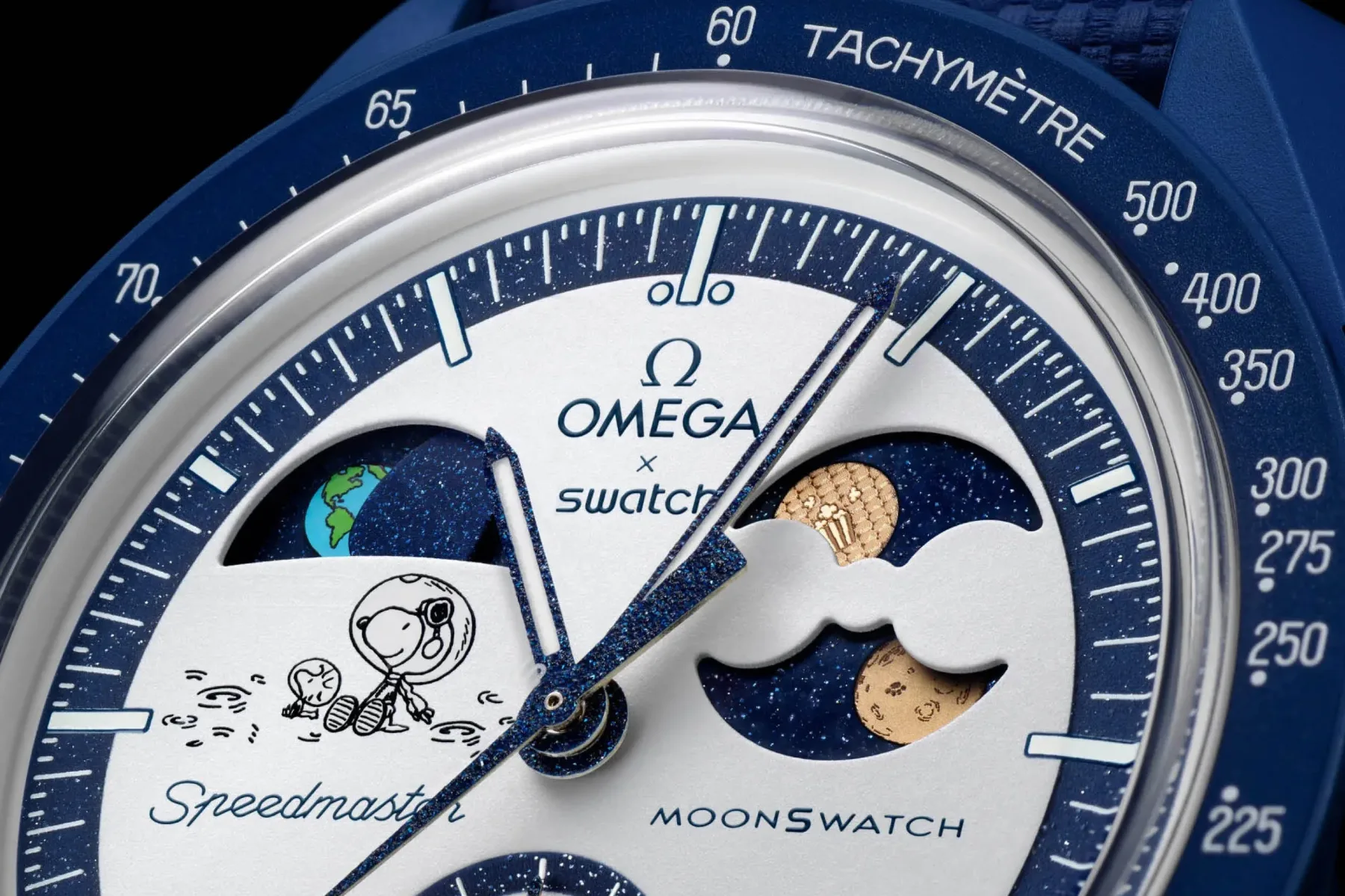OMEGA X Swatch Mission to Earthphase Moonshine Gold MoonSwatch – Snoopy spet na Luni