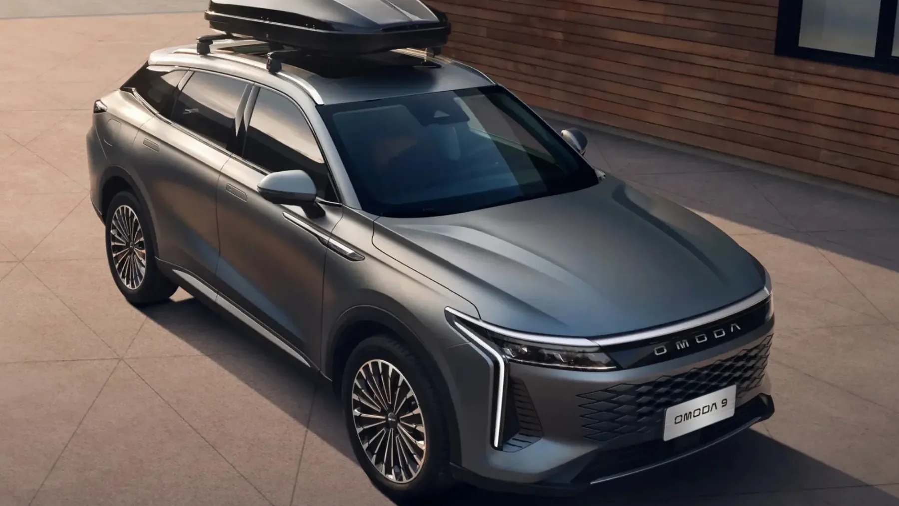 Omoda 9 SHS: Kitajski SUV, ki ponižuje Porsche Cayana in stane manj kot 45.000 eur