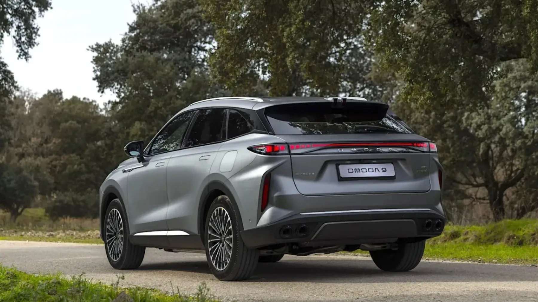 Omoda 9 SHS: Kitajski SUV, ki ponižuje Porsche Cayana in stane manj kot 45.000 eur