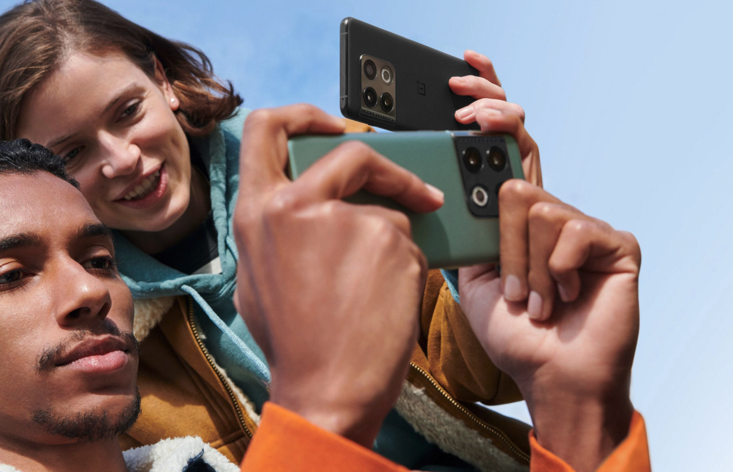 OnePlus 10 Pro: z rahlo zamudo tudi v Slovenijo