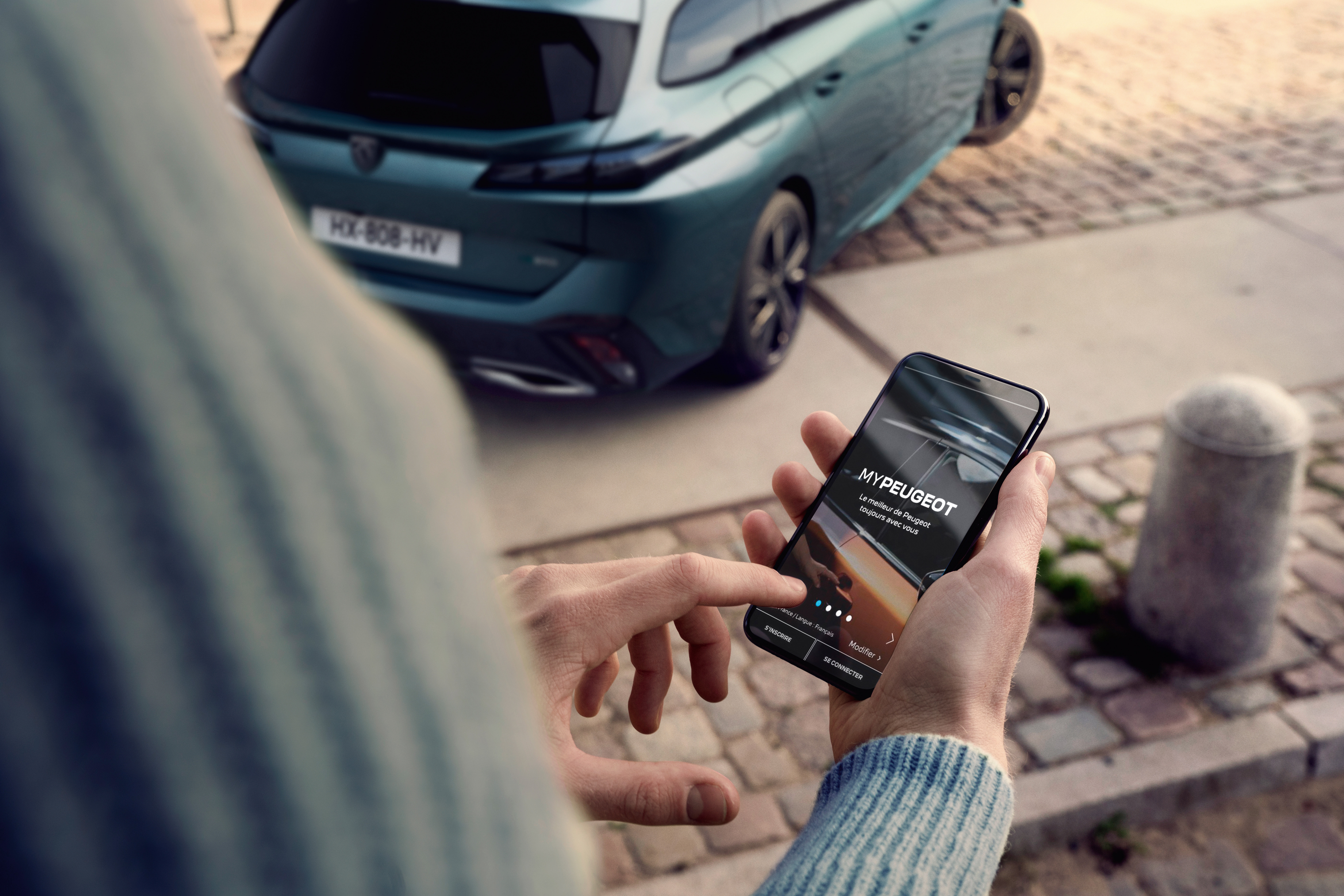 Osem tehnoloških draguljev novega PEUGEOTA 308