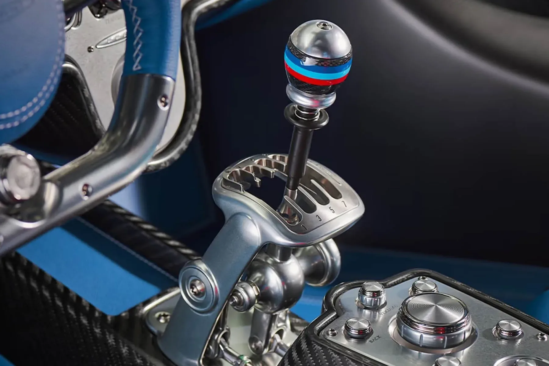 Pagani Utopia Coyote Coupe – popraskan, a še vedno popoln V12 hiperavto
