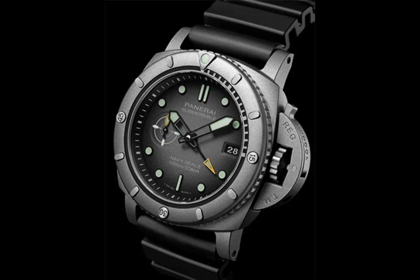 Panerai Submersible Navy SEALPanerai PAM01089: ura iz hafnija za 99.500 dolarjev