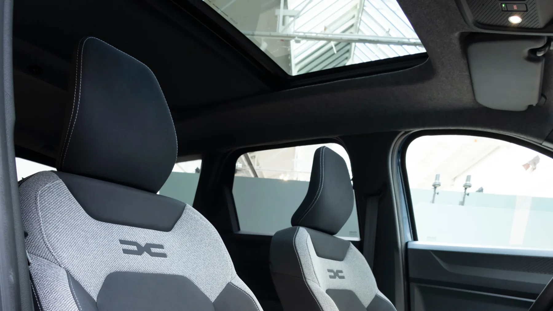 Pazi! Dacia Bigster 2025: le 24.100 evrov za “velik korak naprej” – razkrite vse različice in cene novega SUV velikana