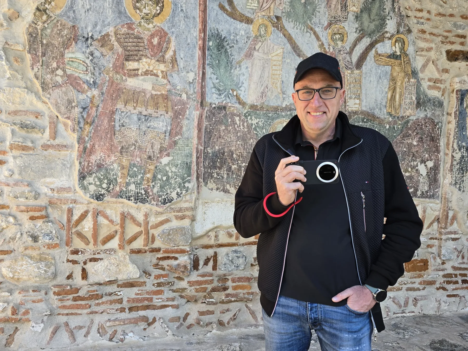 Peter Irman: Kralj detajlov v rokah fotografa