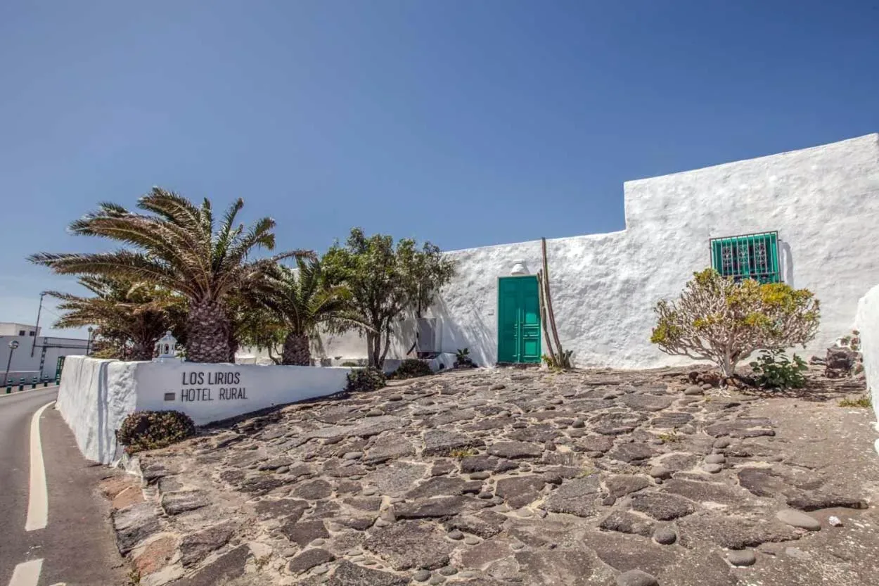 Pobegnite pred nizkimi temperaturami: 8 najboljših butičnih hotelov na Lanzarote “samo za odrasle”