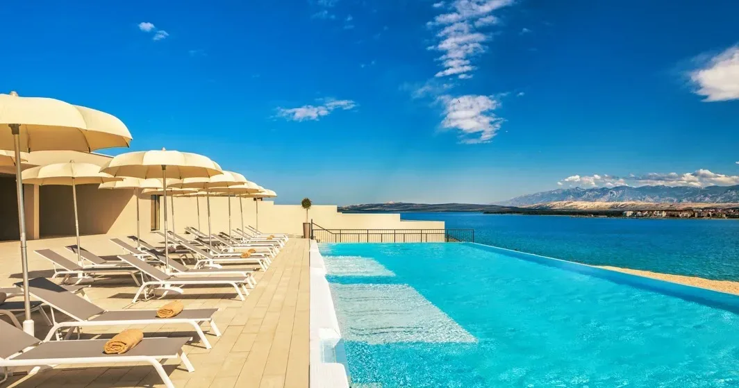 Počitnice na Pagu s 5 zvezdicami: Avalona Resort je kamp za družine, ki želijo več kot le morje