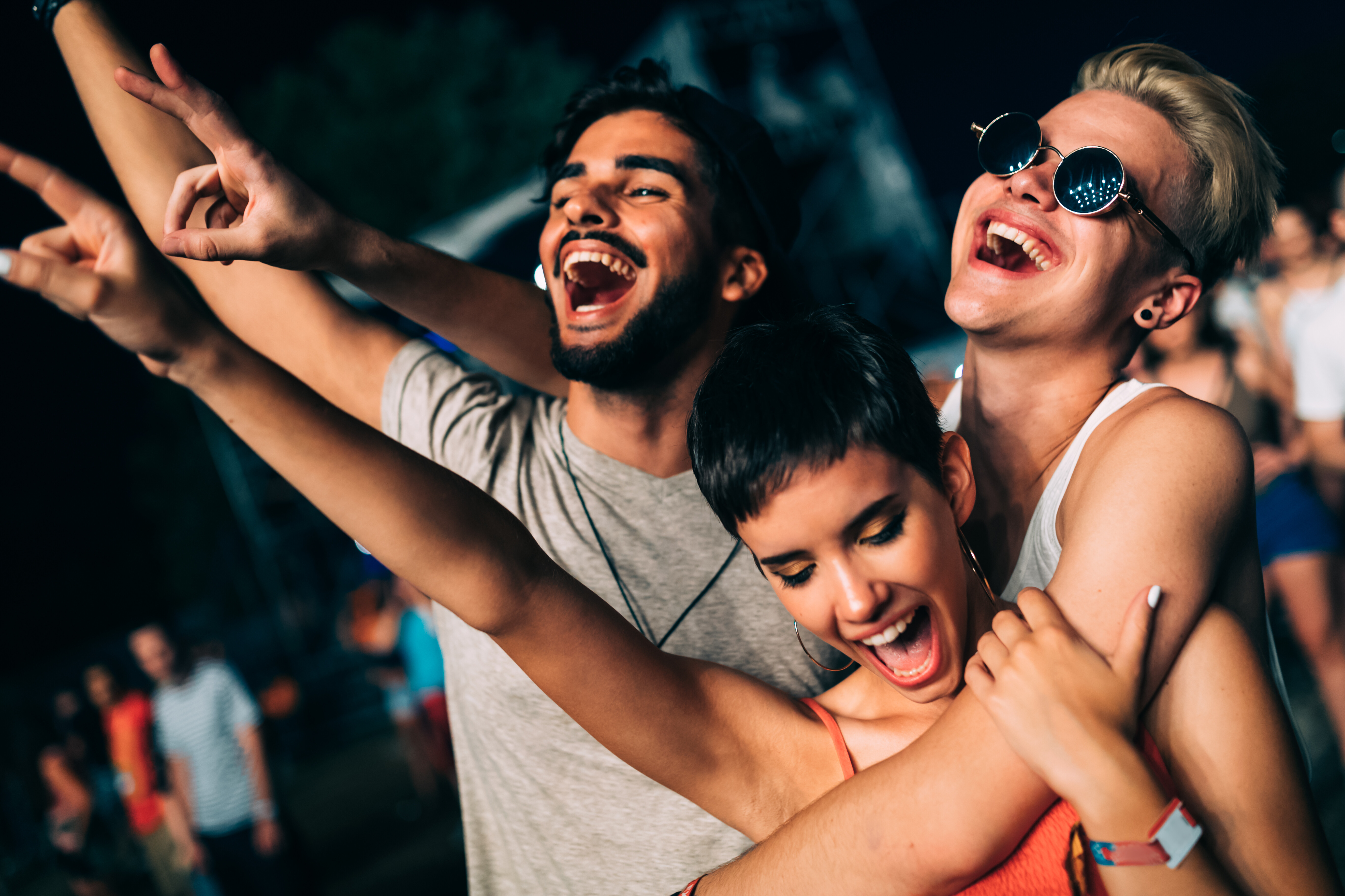 Poletni festivali 2022: 5 festivalov, ki jih to poletje ne smete izpustiti
