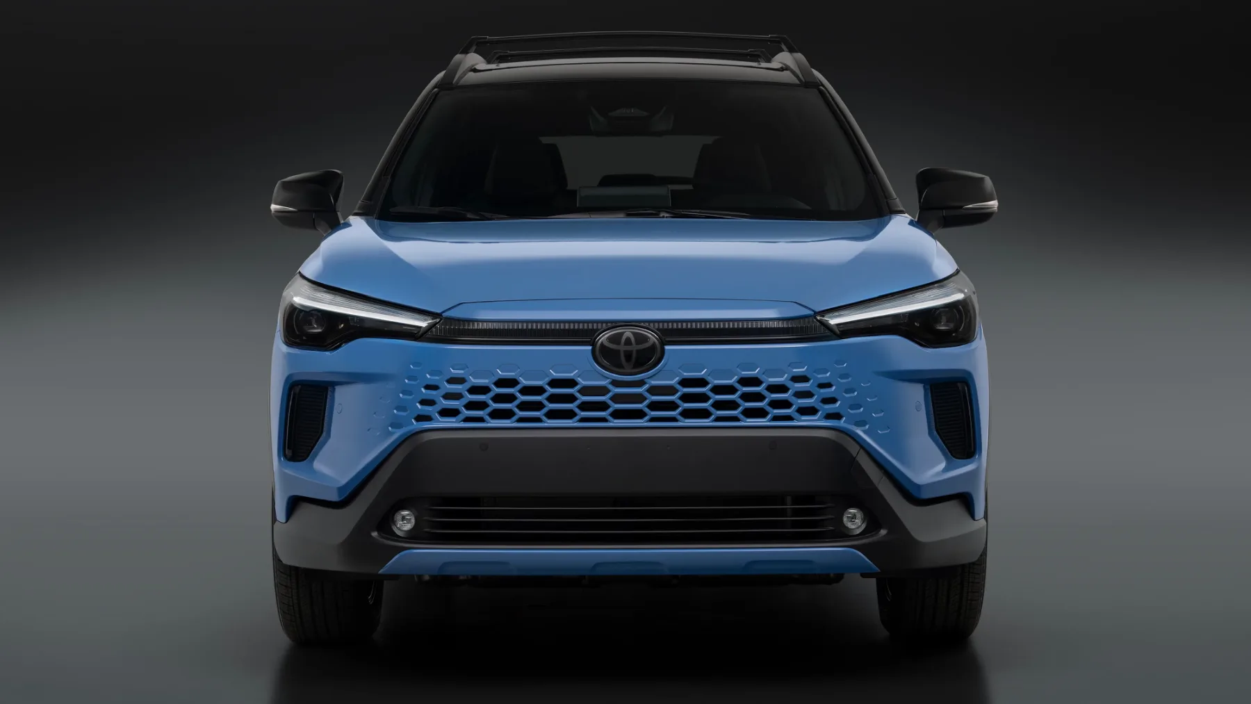 Pomlajena Toyota Corolla Cross 2026: SUV, ki ga nihče ne opazi – a ga imajo vsi
