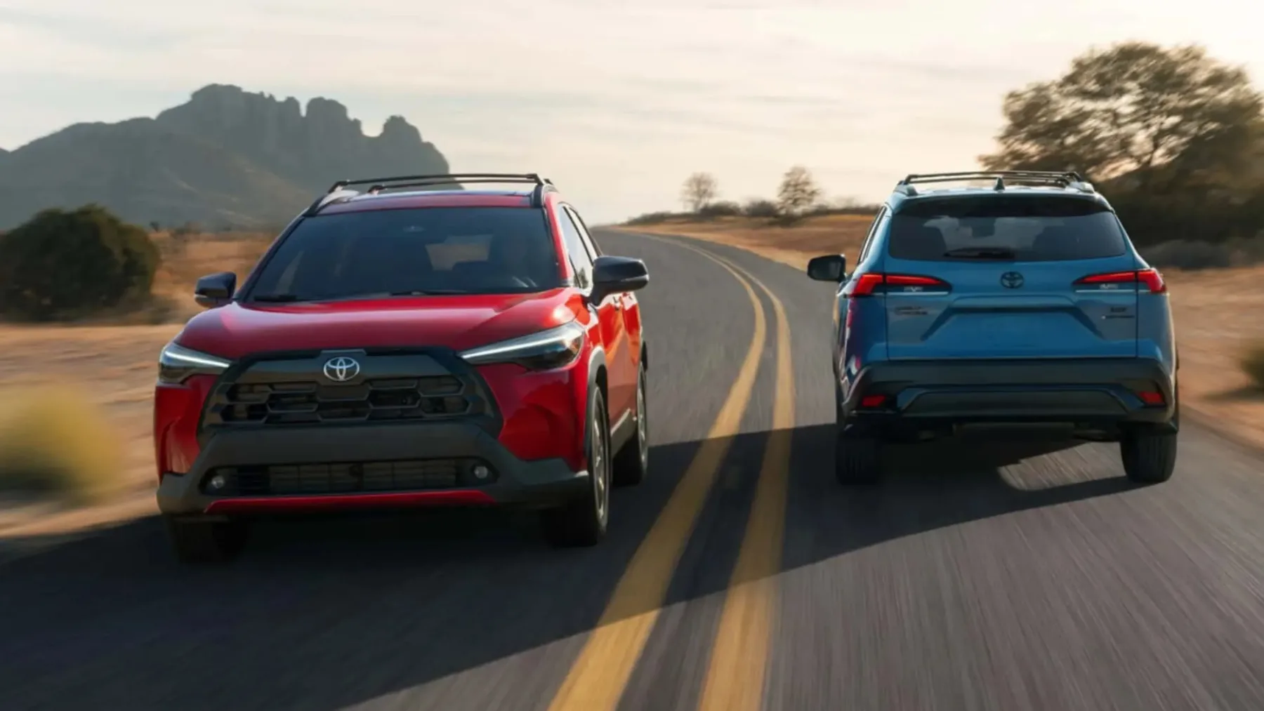 Pomlajena Toyota Corolla Cross 2026: SUV, ki ga nihče ne opazi – a ga imajo vsi