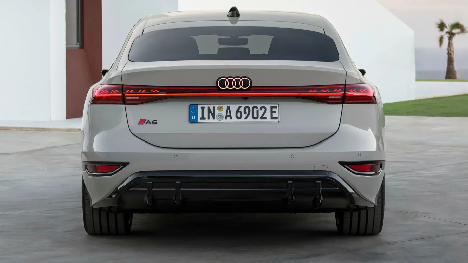 Popolnoma novi Audi A6 e-tron: to je končno nemška renesansa e-mobilnosti