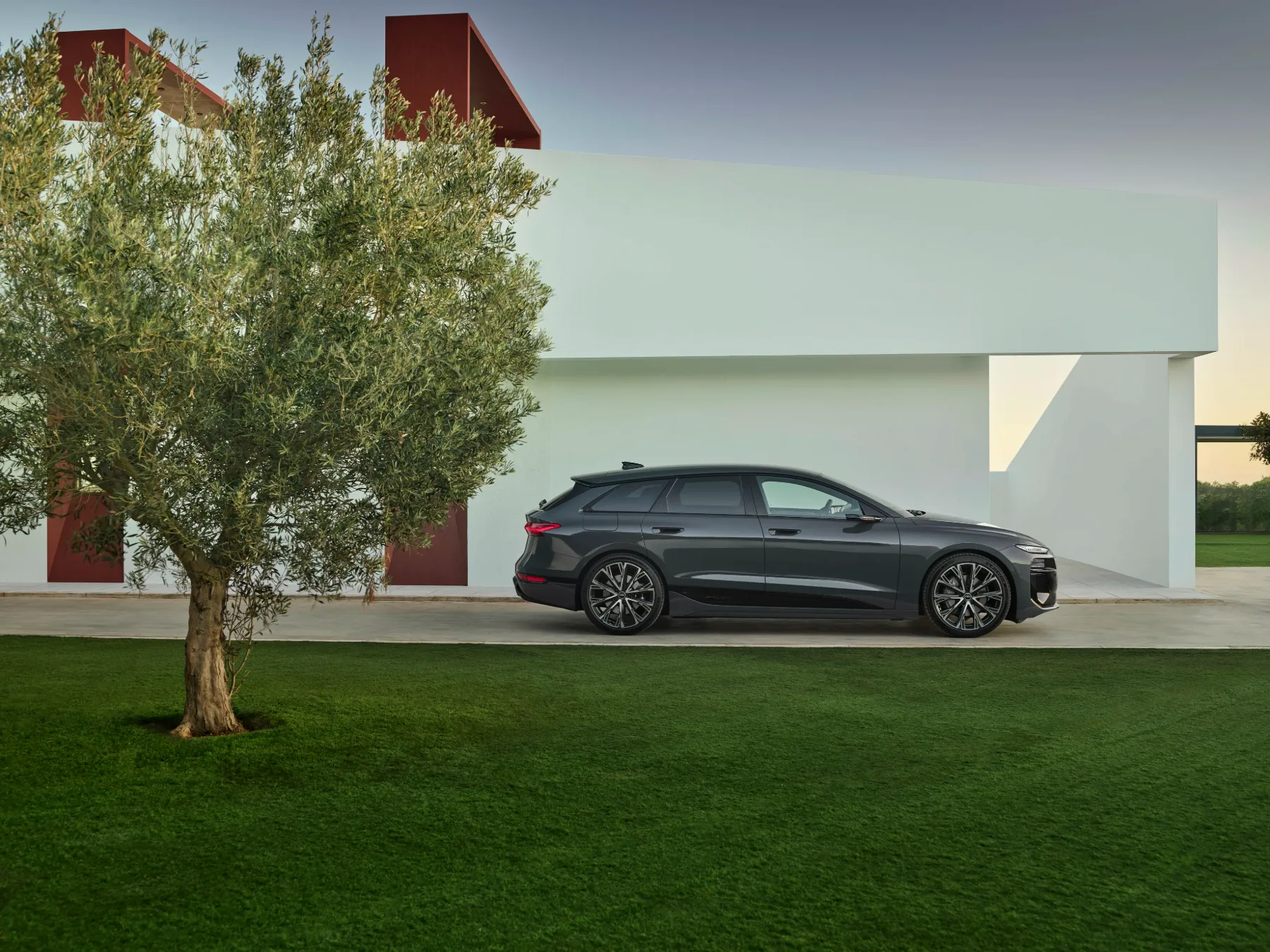 Popolnoma novi Audi A6 e-tron: to je končno nemška renesansa e-mobilnosti
