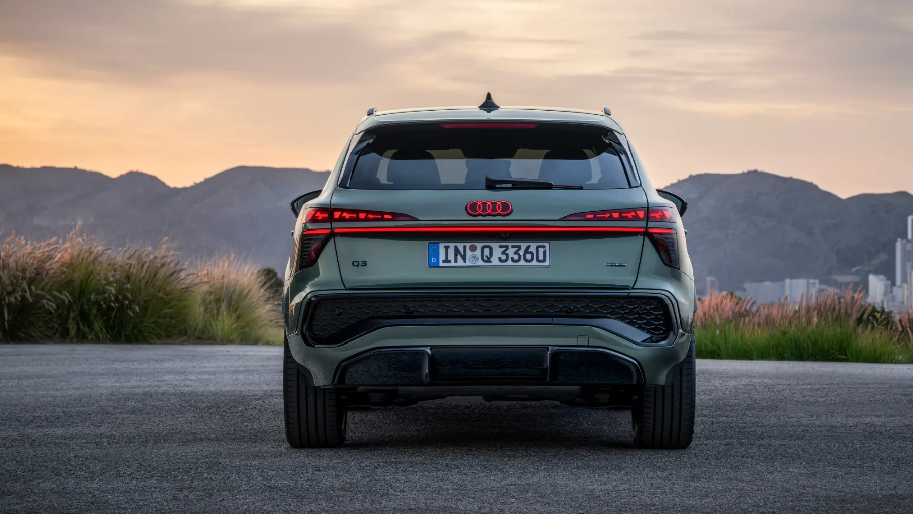 Popolnoma novi Audi Q3 (2025): Najbolj digitalen in prostorsko radodaren Q3 do zdaj!