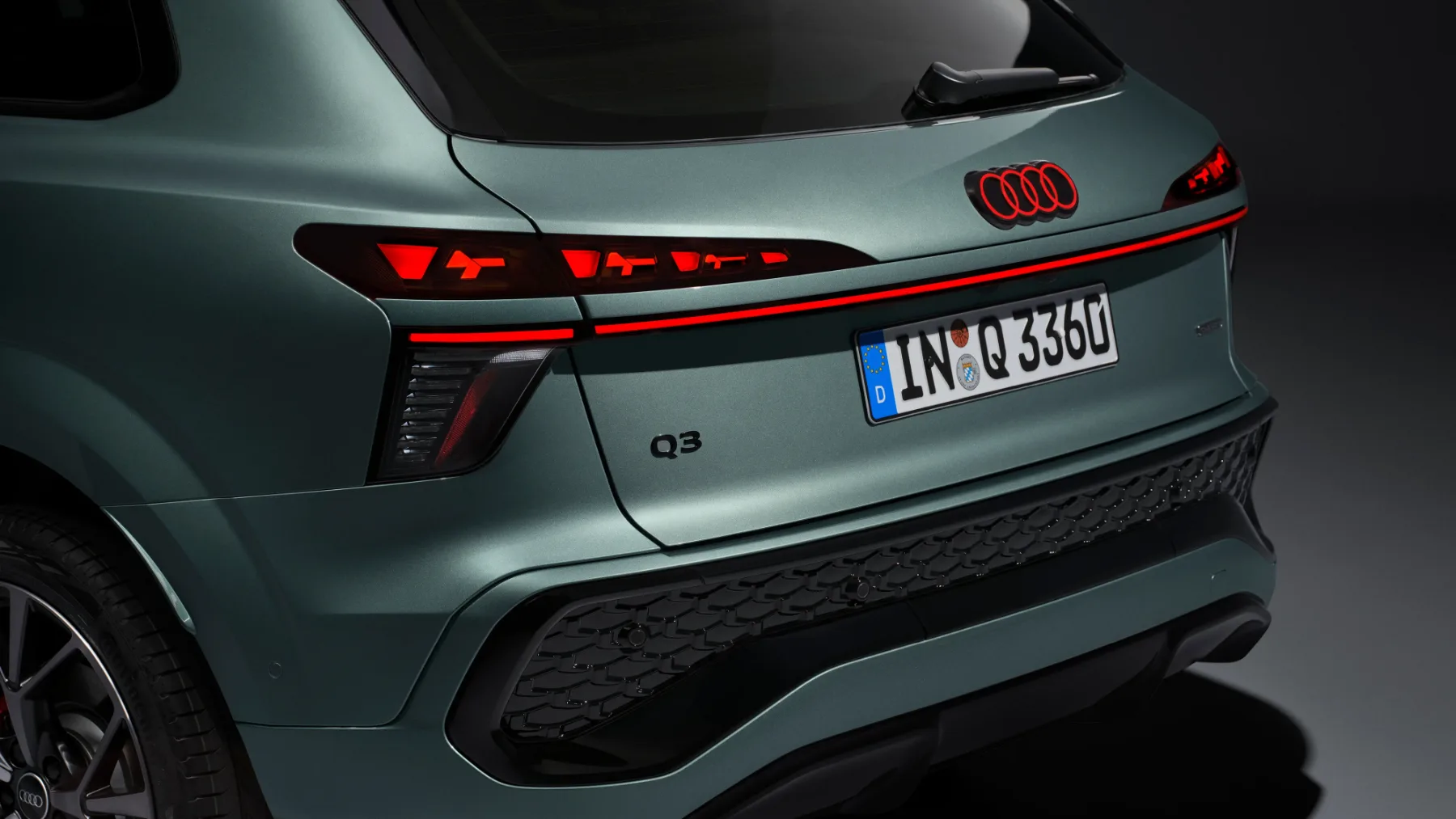 Popolnoma novi Audi Q3 (2025): Najbolj digitalen in prostorsko radodaren Q3 do zdaj!