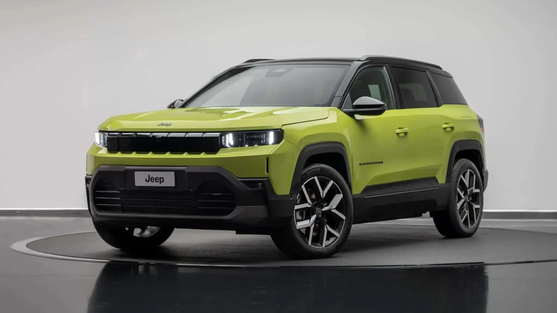 Popolnoma novi Jeep Compass 2026 : Električna bestija s “375” konji, ki je lahko tudi hibrid
