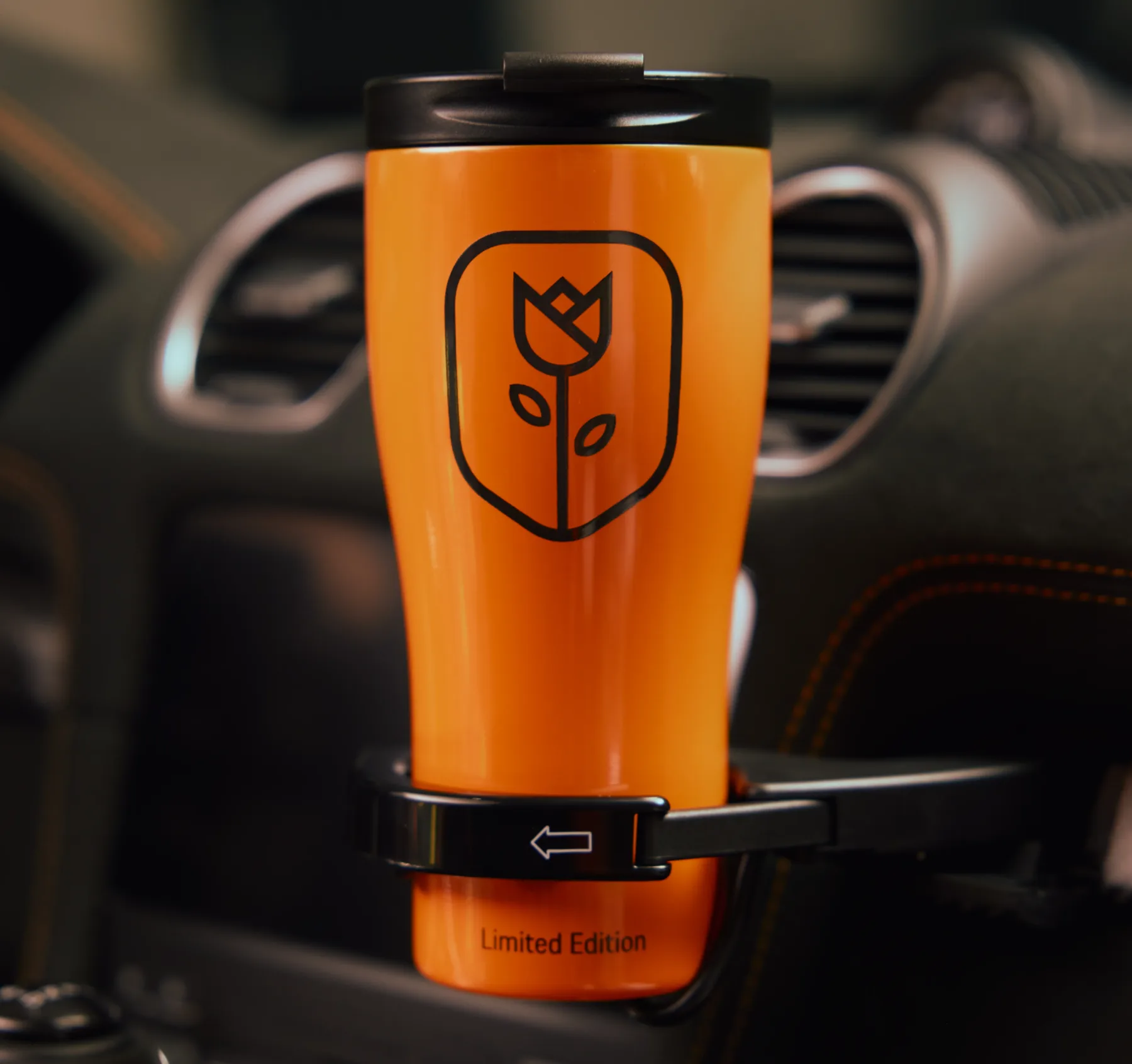 Porsche 718 Cayman GT4 RS Manthey Kit “De Tulp”: ekskluzivna oranžna raketa za Nizozemsko
