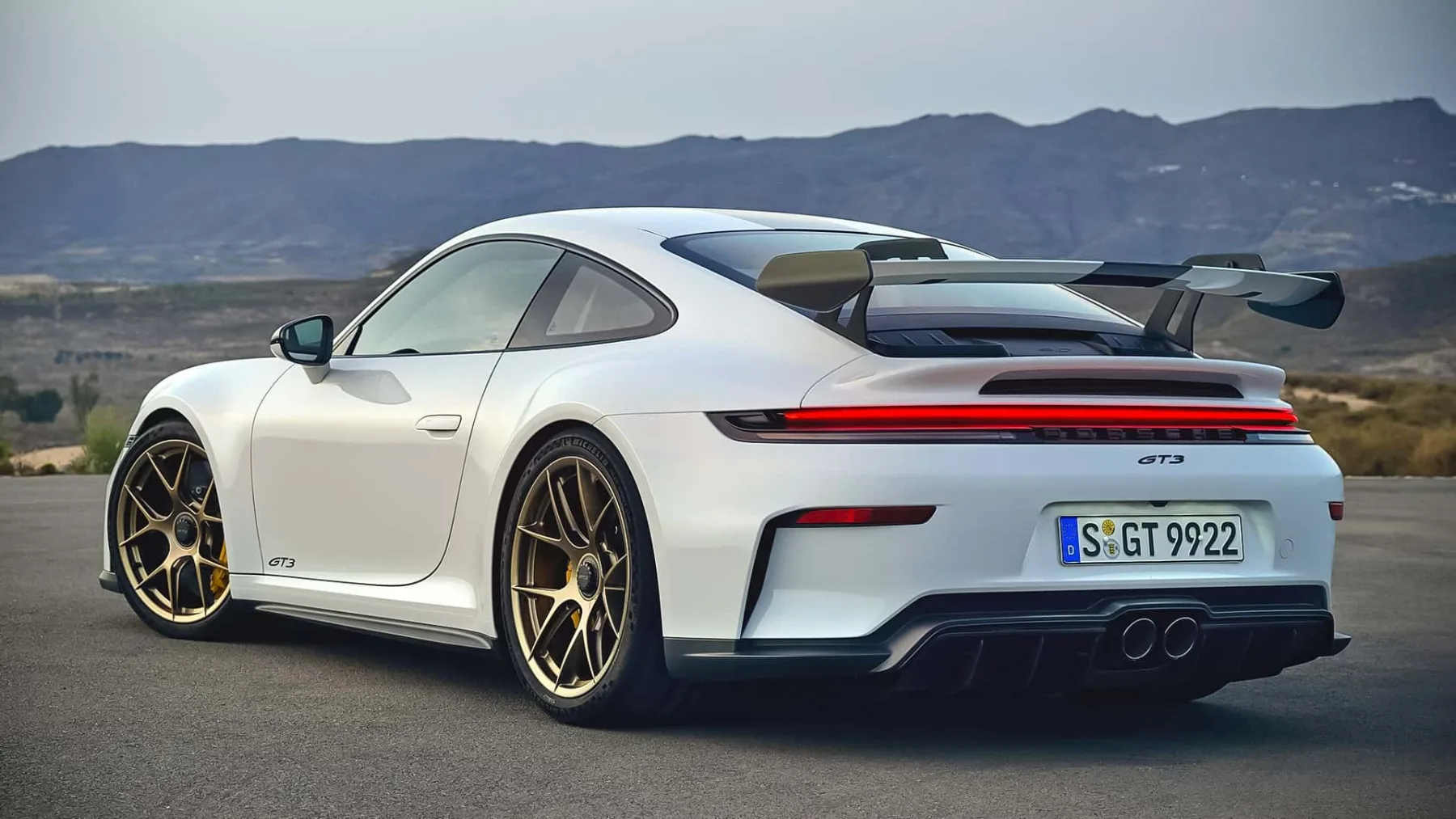 Porsche 911 GT3 (2025): Superšportnik, ki ga že poznate in obožujete