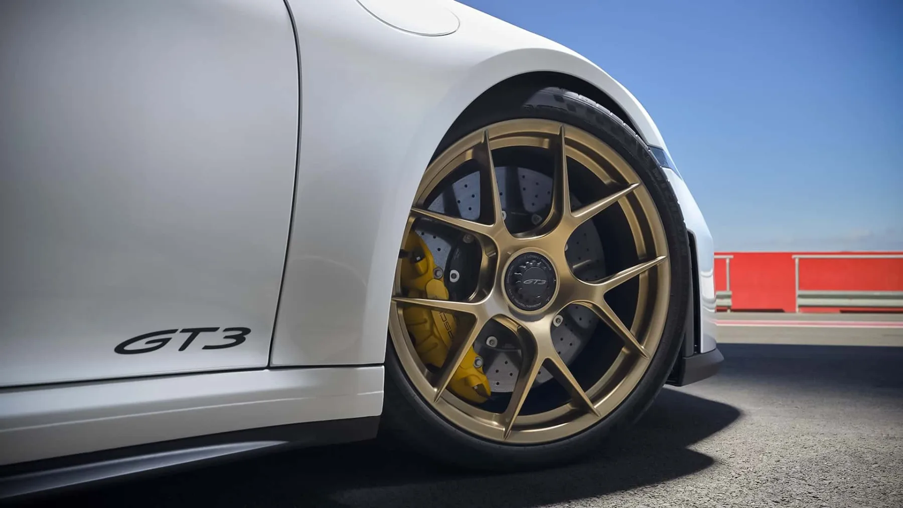 Porsche 911 GT3 (2025): Superšportnik, ki ga že poznate in obožujete