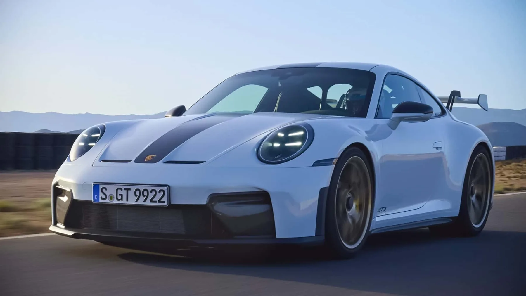Porsche 911 GT3 (2025): Superšportnik, ki ga že poznate in obožujete