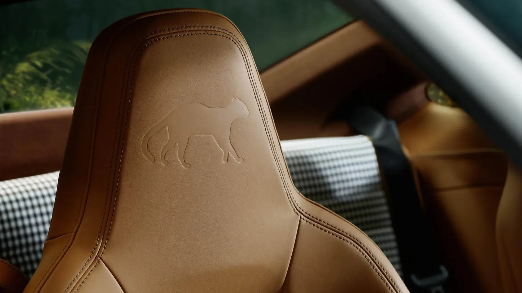 Porsche 911 GT3 Touring Ocelot – enkratni Sonderwunsch poklon kolumbijski Amazoniji