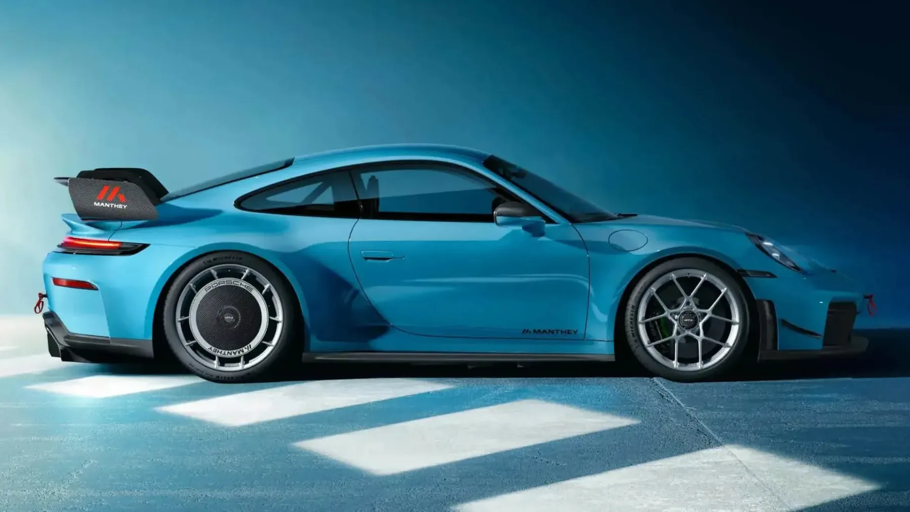 Porsche 911 GT3 z Manthey paketom: dirkalni stroj, ki si je še zategnil vezalke