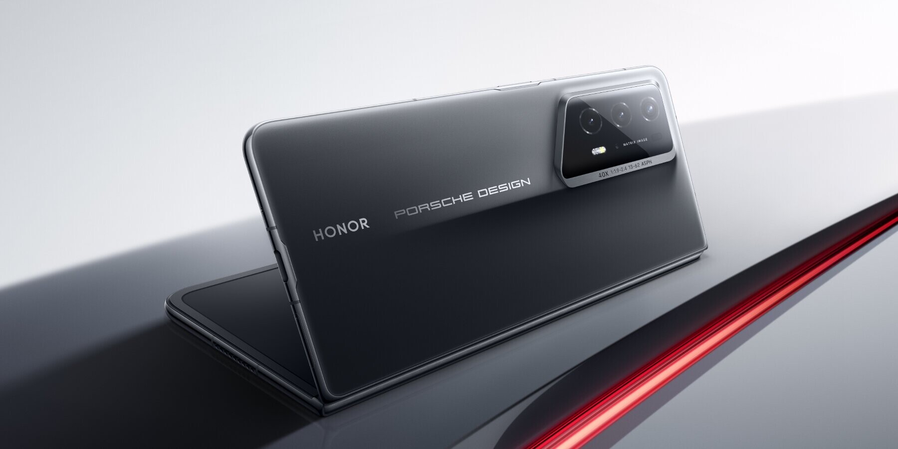 PORSCHE DESIGN HONOR Magic V2 RSR: ko tehnologija sreča oblikovanje znamke Porsche