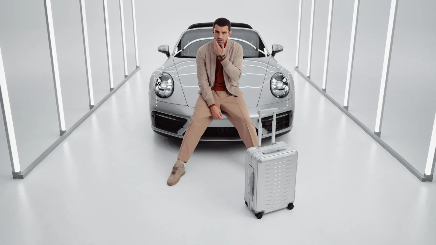 Porsche Design Roadster Aluminum kolekcija kovčkov: Ko kovček zapreš s “tipičnim zvenom” 911 Targe