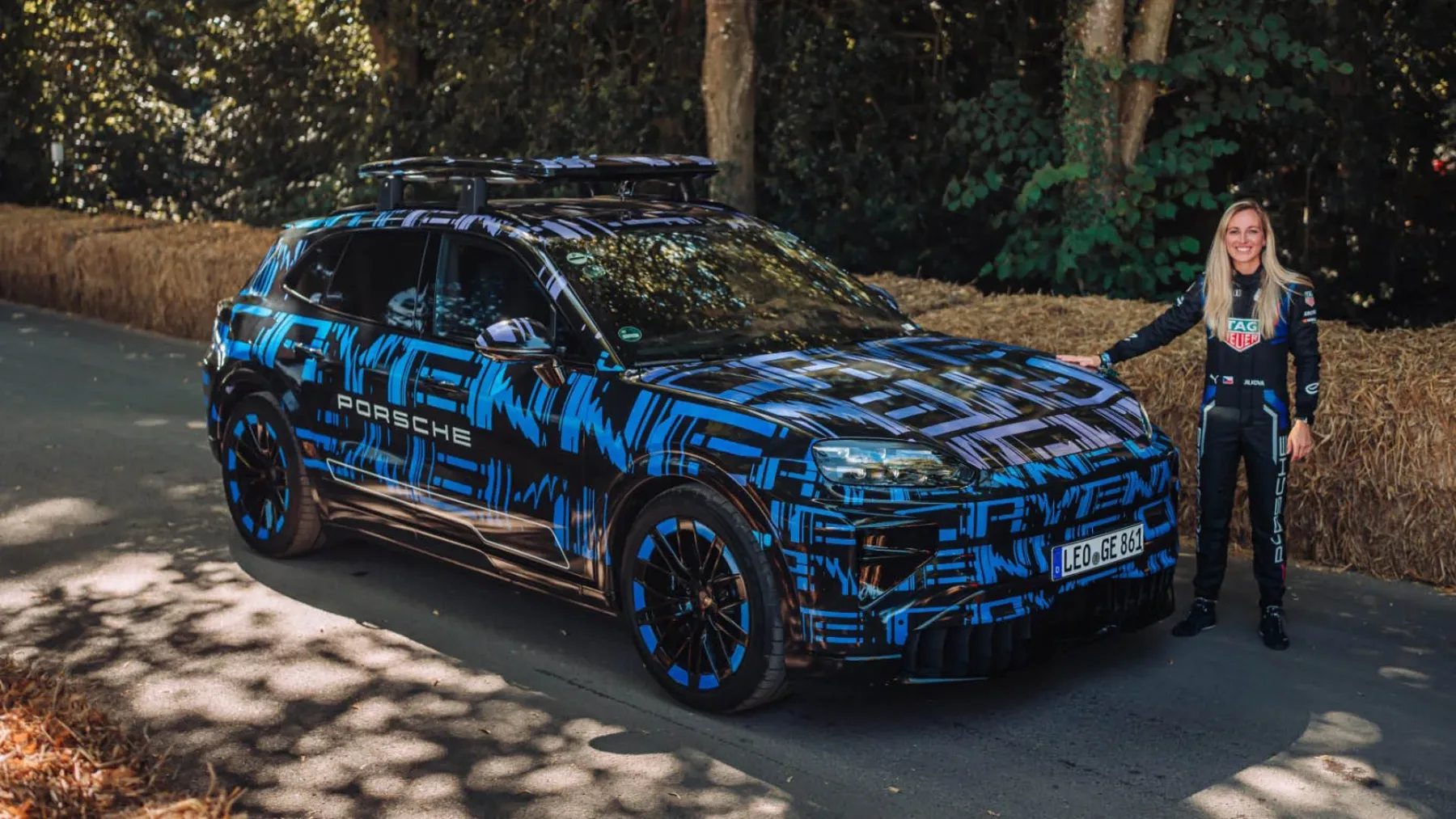 Porsche stavi na elektriko: novi Porsche Cayenne 2026 bo menda ‘oblikoval prihodnost električne vožnje’
