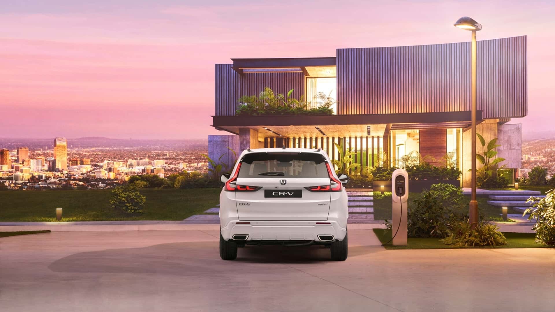 Prenovljena za Evropo: Nova Honda CR-V 2023 debitira z mišičastim dizajnom in zeleno močjo
