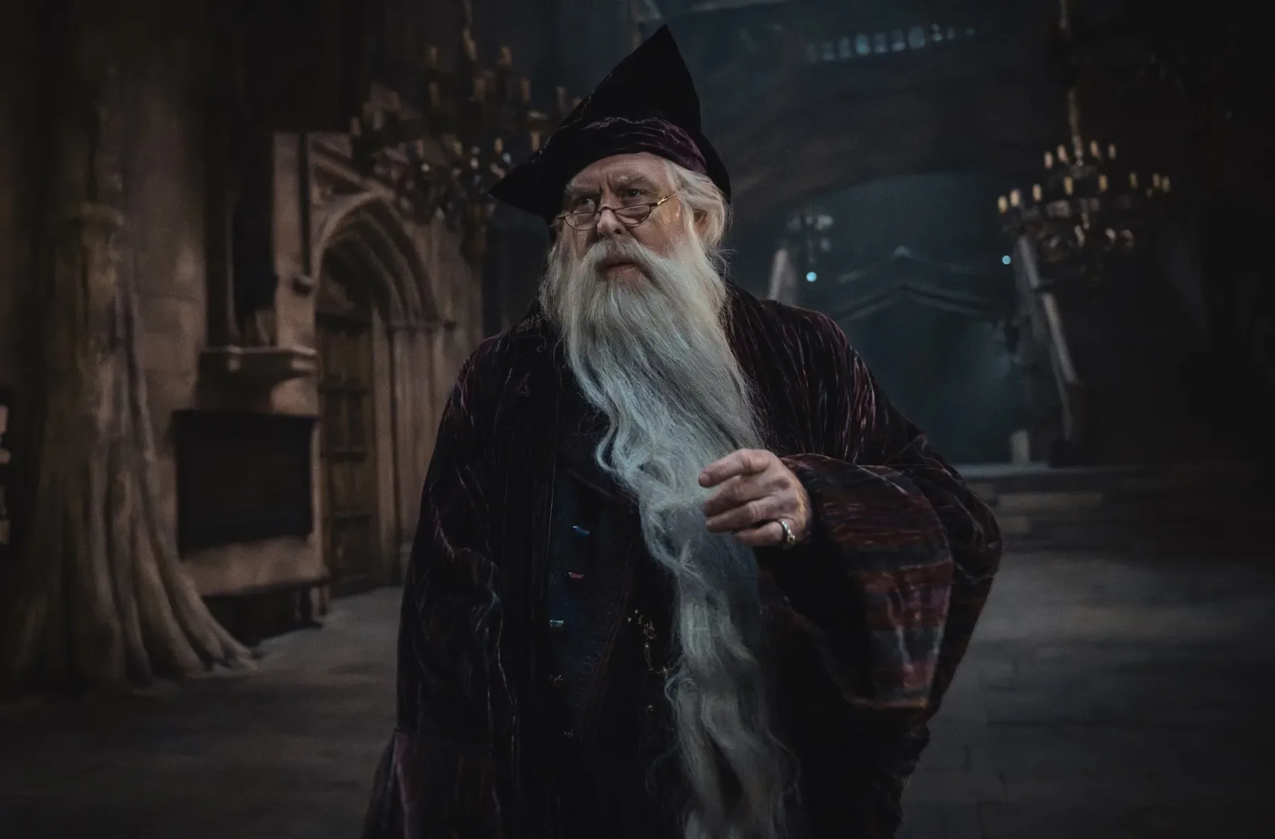 Pripravite čarobne palice: HBO razkril prvi vpogled v novo serijo Harry Potter!