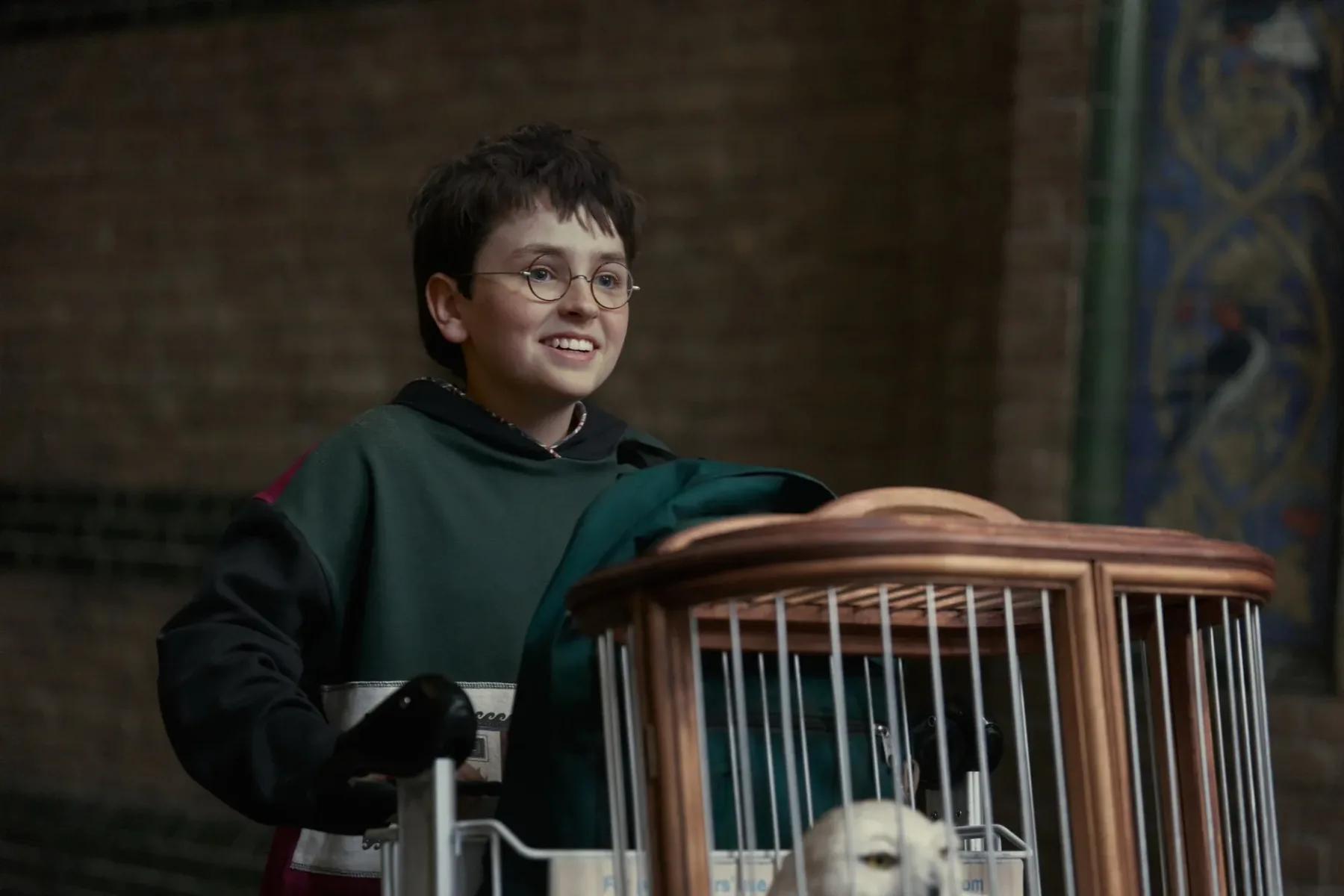 Pripravite čarobne palice: HBO razkril prvi vpogled v novo serijo Harry Potter!