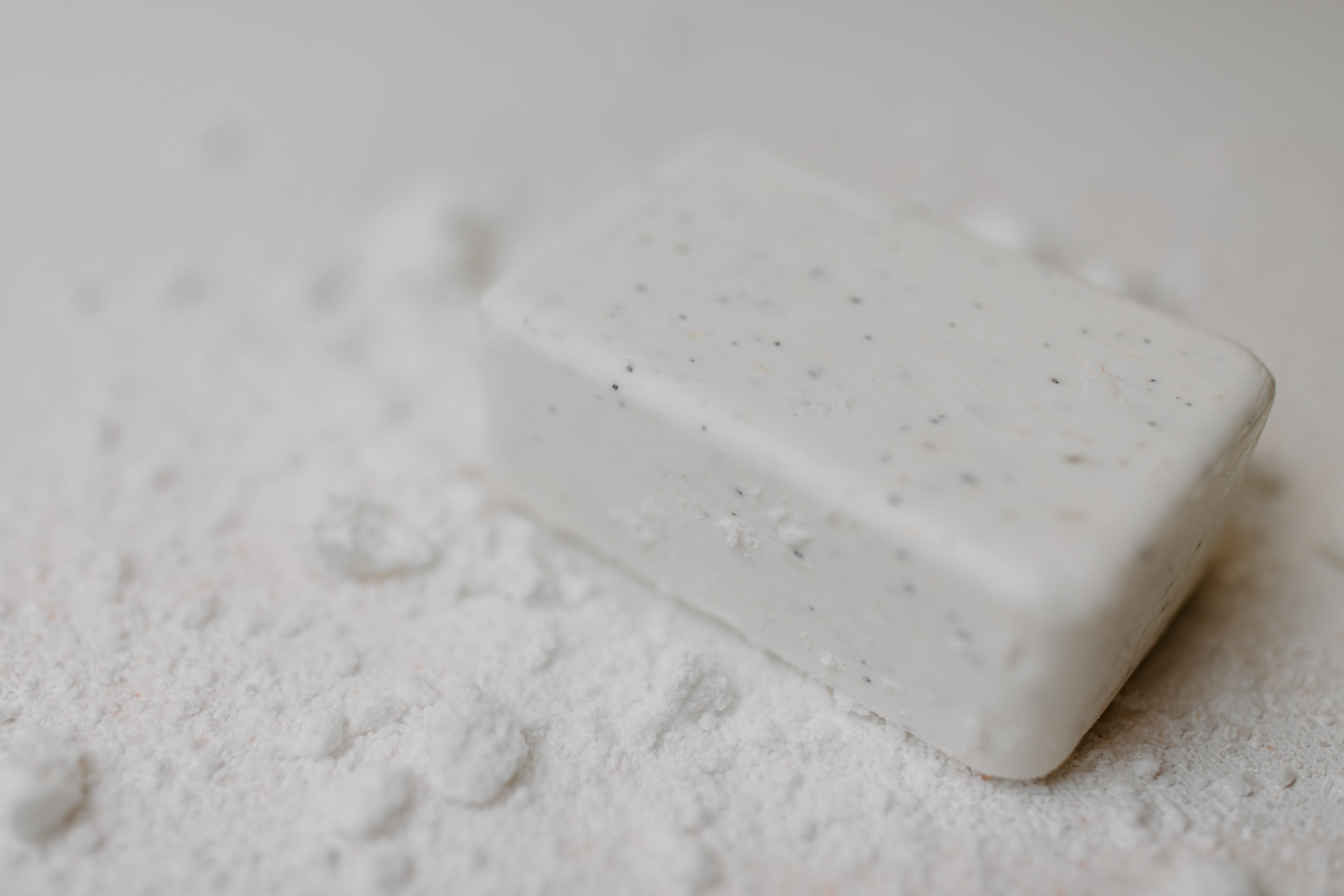 Pripravite domači detergent za pranje perila, ker je bolj učinkovit in cenejši od kupljenega