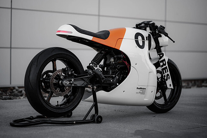 Project ARES: električni cafe racer za urbanega viteza