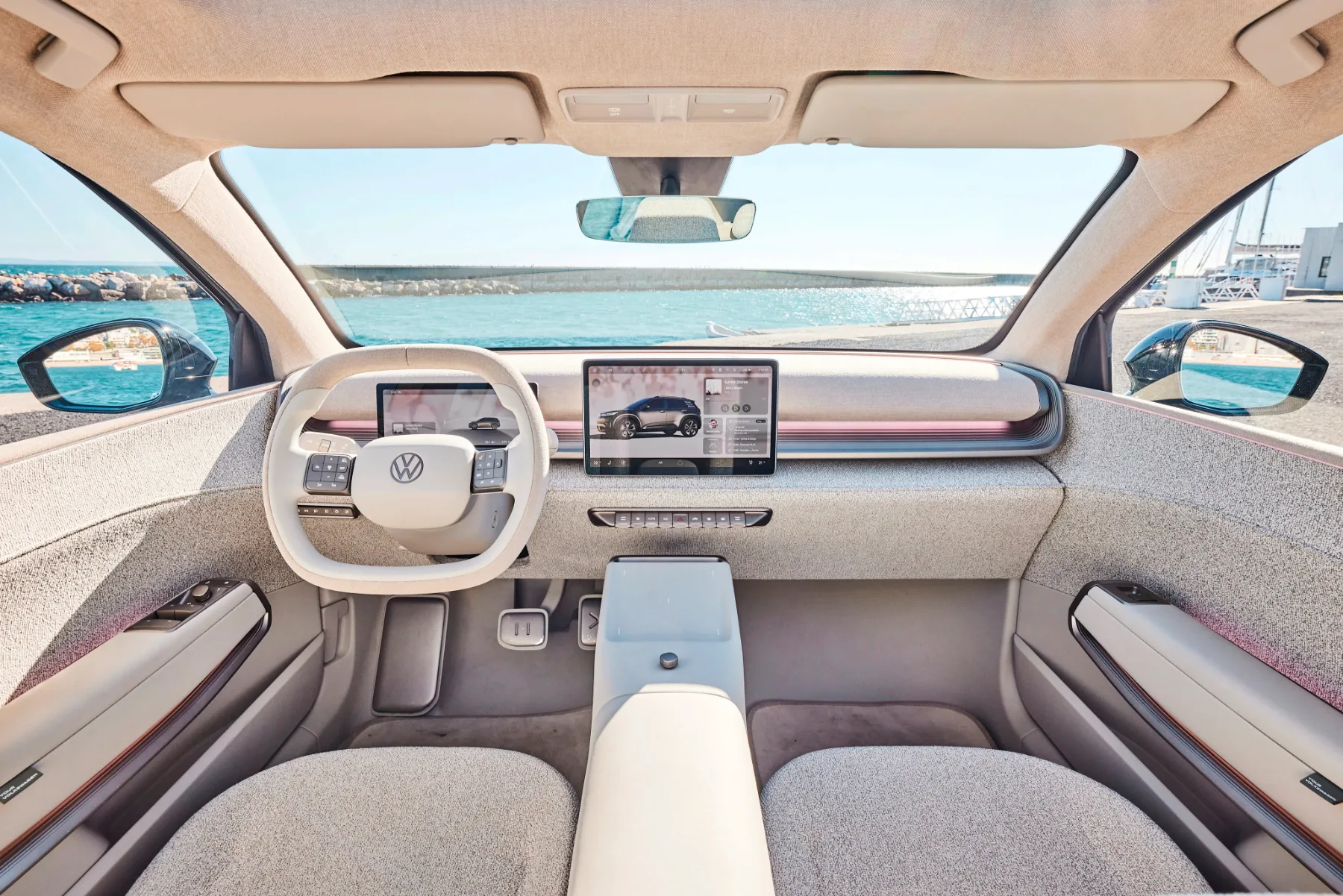 Prvi vtisi pod soncem južne Evrope – Volkswagen ID. Cross 2026: Trenutek resnice, vrnitev “kmečke pameti” in konec dobe drsnikov