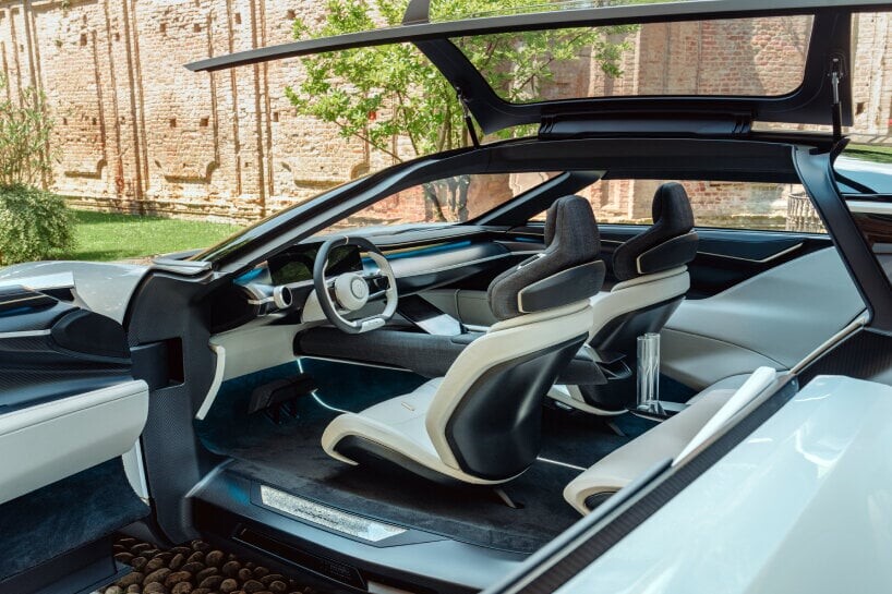 PURA Vision: električno vozilo oblikovalcev studia Pininfarina, ki je povezava med navtiko in prihodnostjo