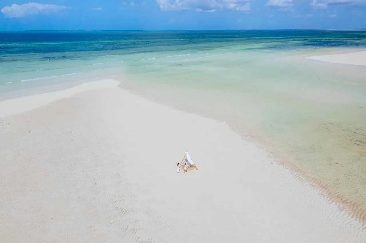 Raj na Zemlji: Odkrijte ekološko luksuzni pobeg v Ycona Resortu, Zanzibar