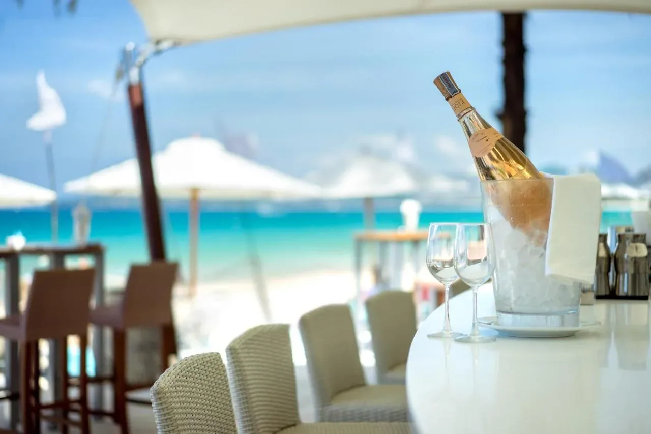 Raj za hedoniste: Twinpalms Phuket – vaša naslednja destinacija za uživanje