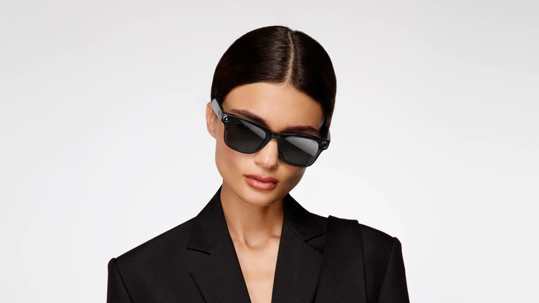 Ray-Ban x Coperni: Pametna očala, ki brišejo mejo med sci-fi in visoko modo