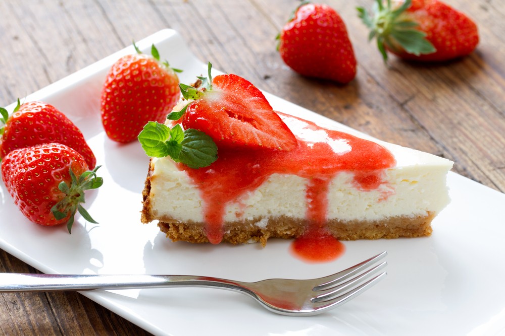Recept: cheesecake z jagodami brez pečenja