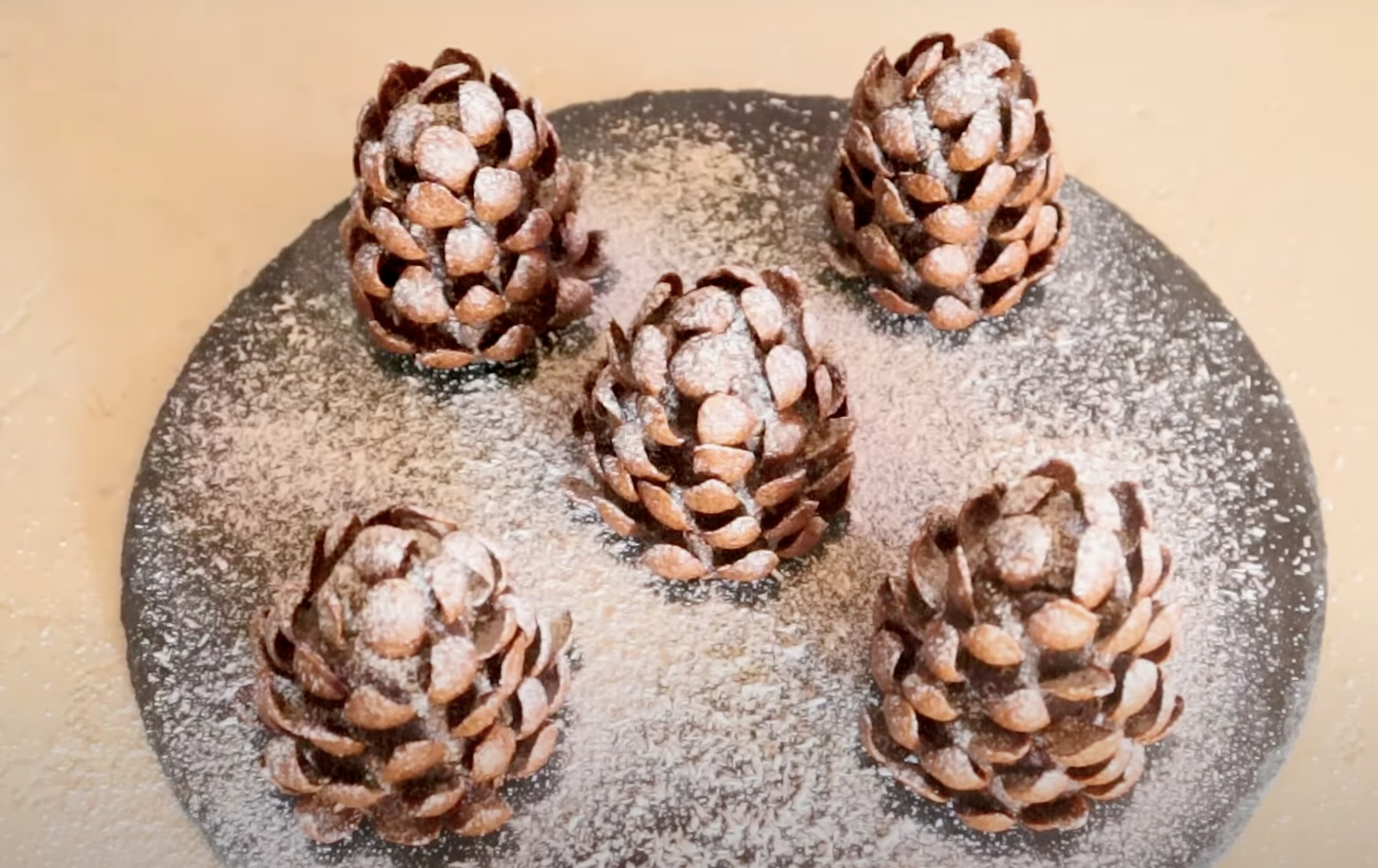 Recept: čokoladni borovi storži, super enostavno in brez peke