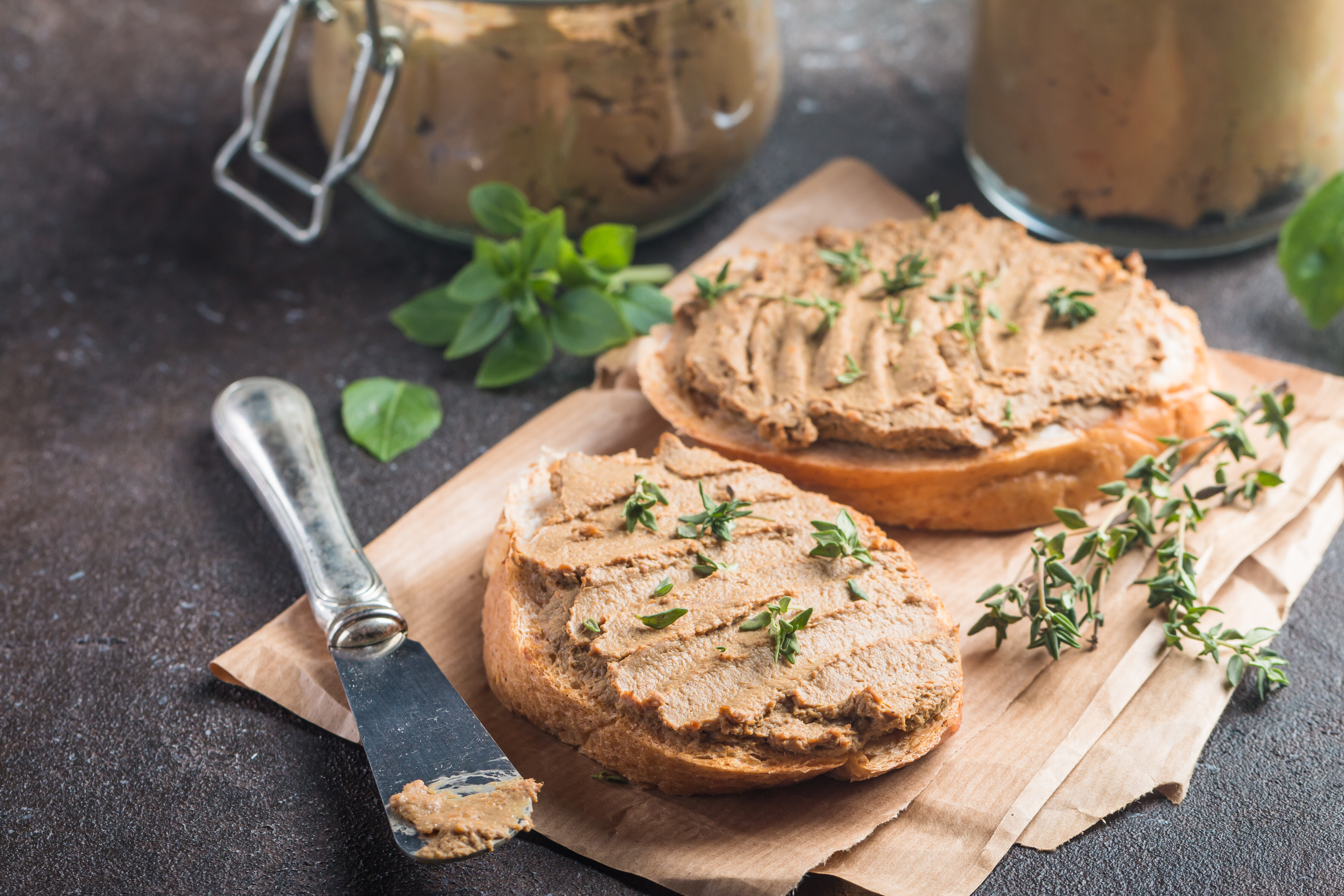 Recept: domača kokošja pašteta narejena v 15 minutah