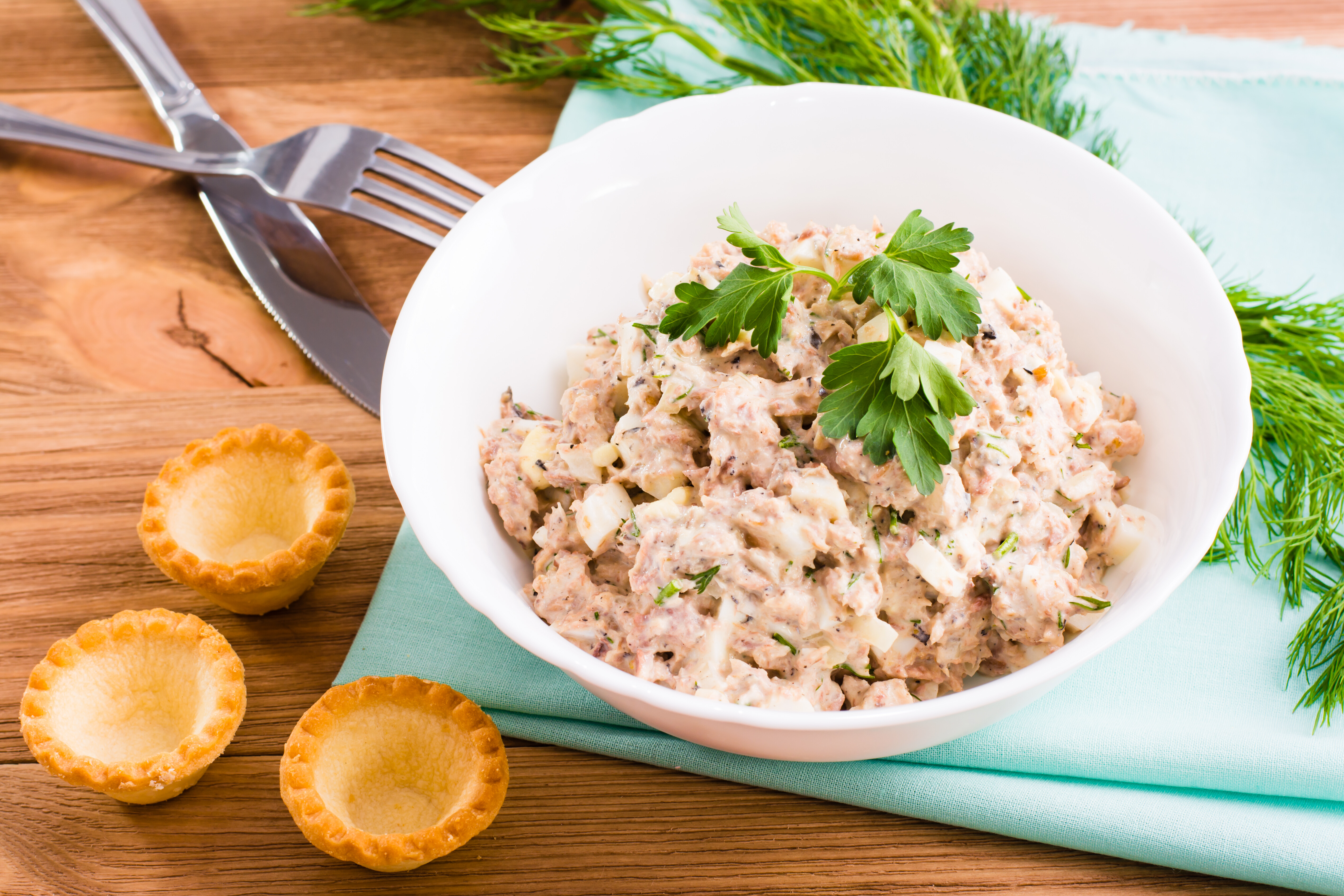 Recept: kremasta solata s tuno – ideja za praznično večerjo