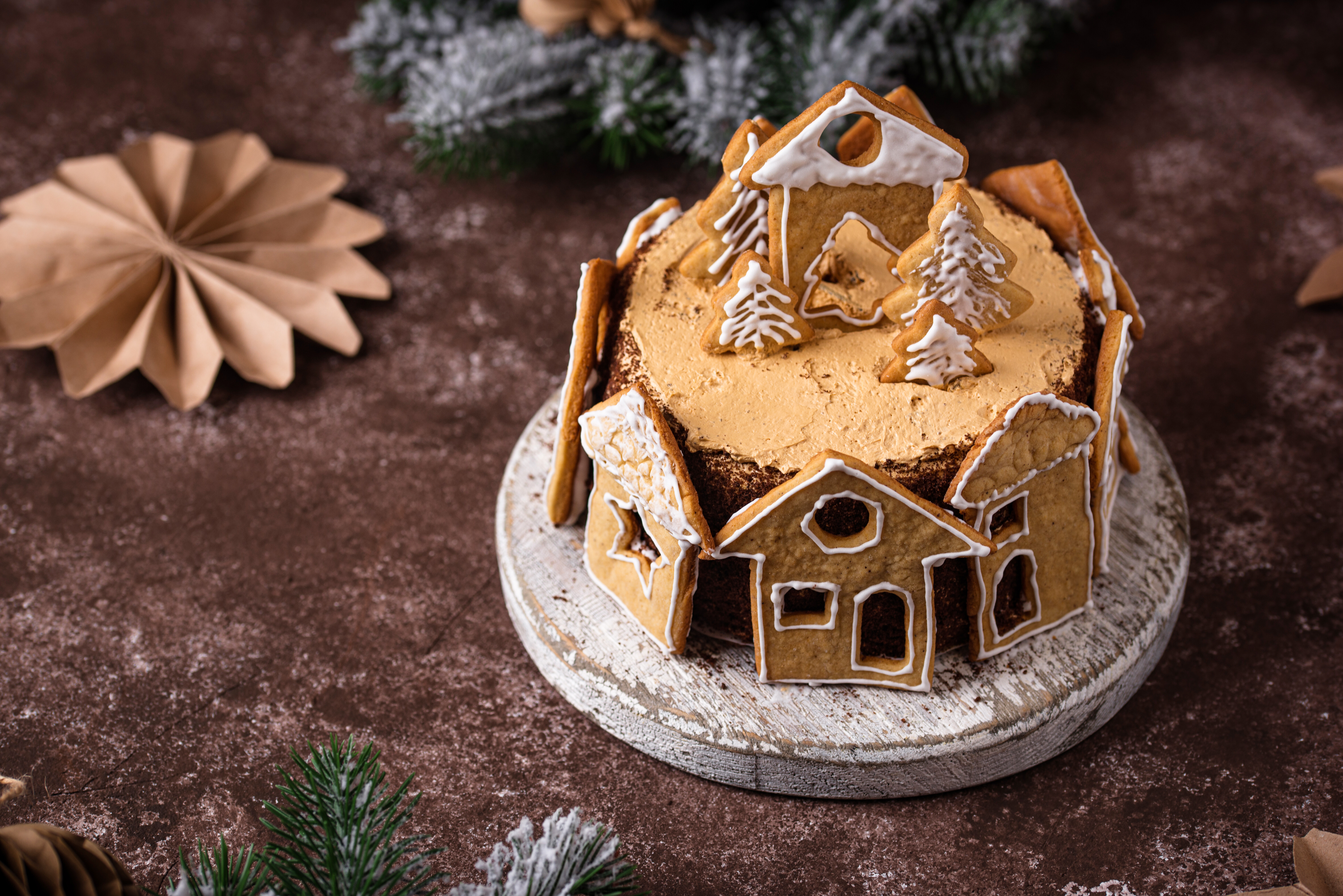 Recept: medenjakova torta (gingerbread torta)