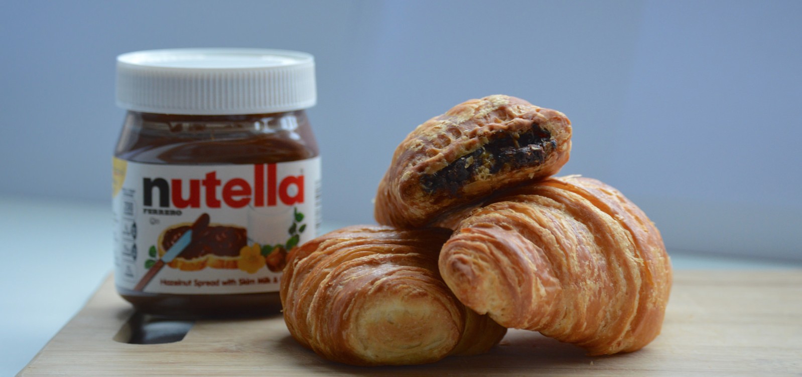 Recept: rogljički z Nutello, gotovi v hipu