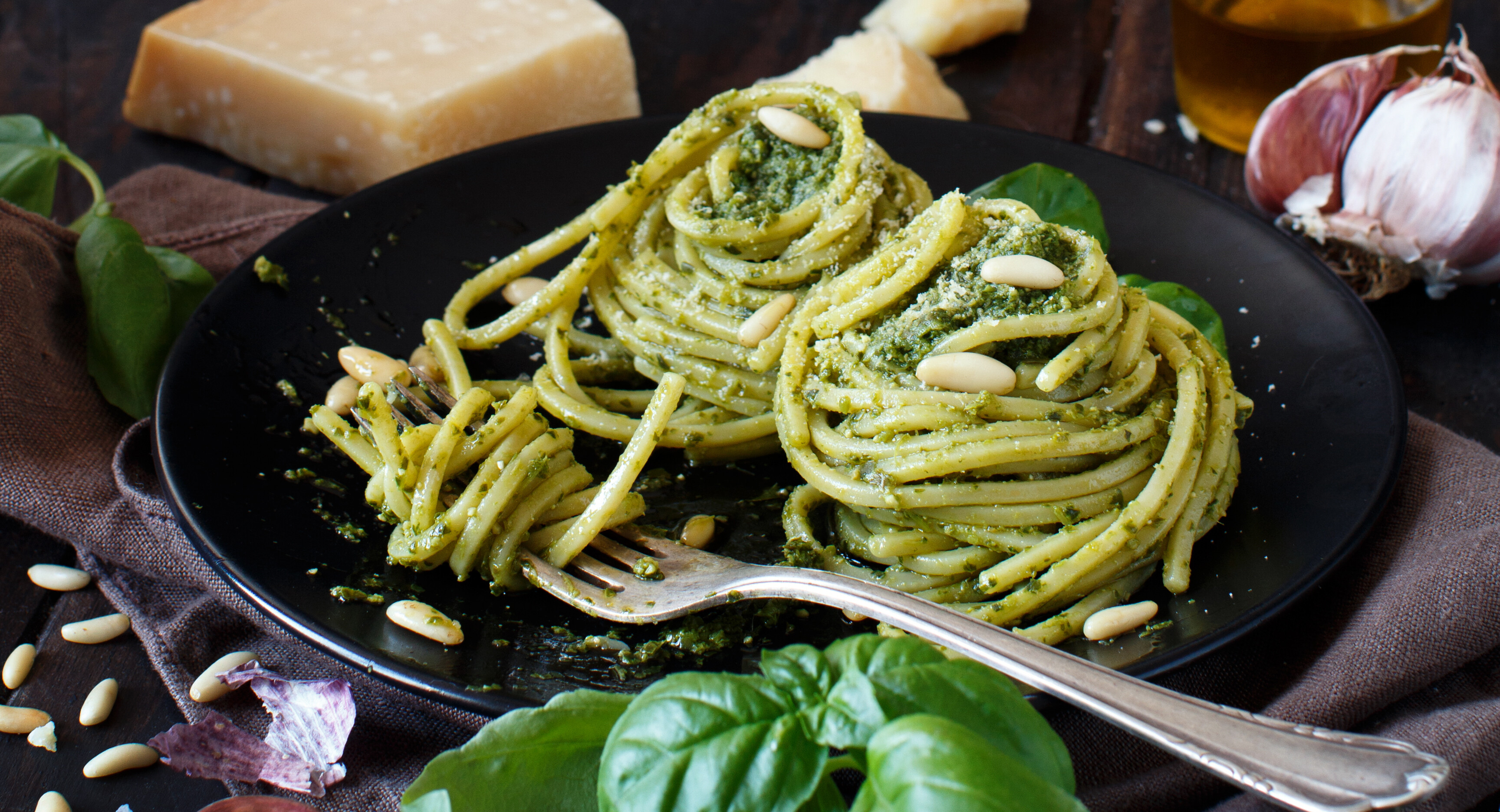 Recept: testenine s pesto omako