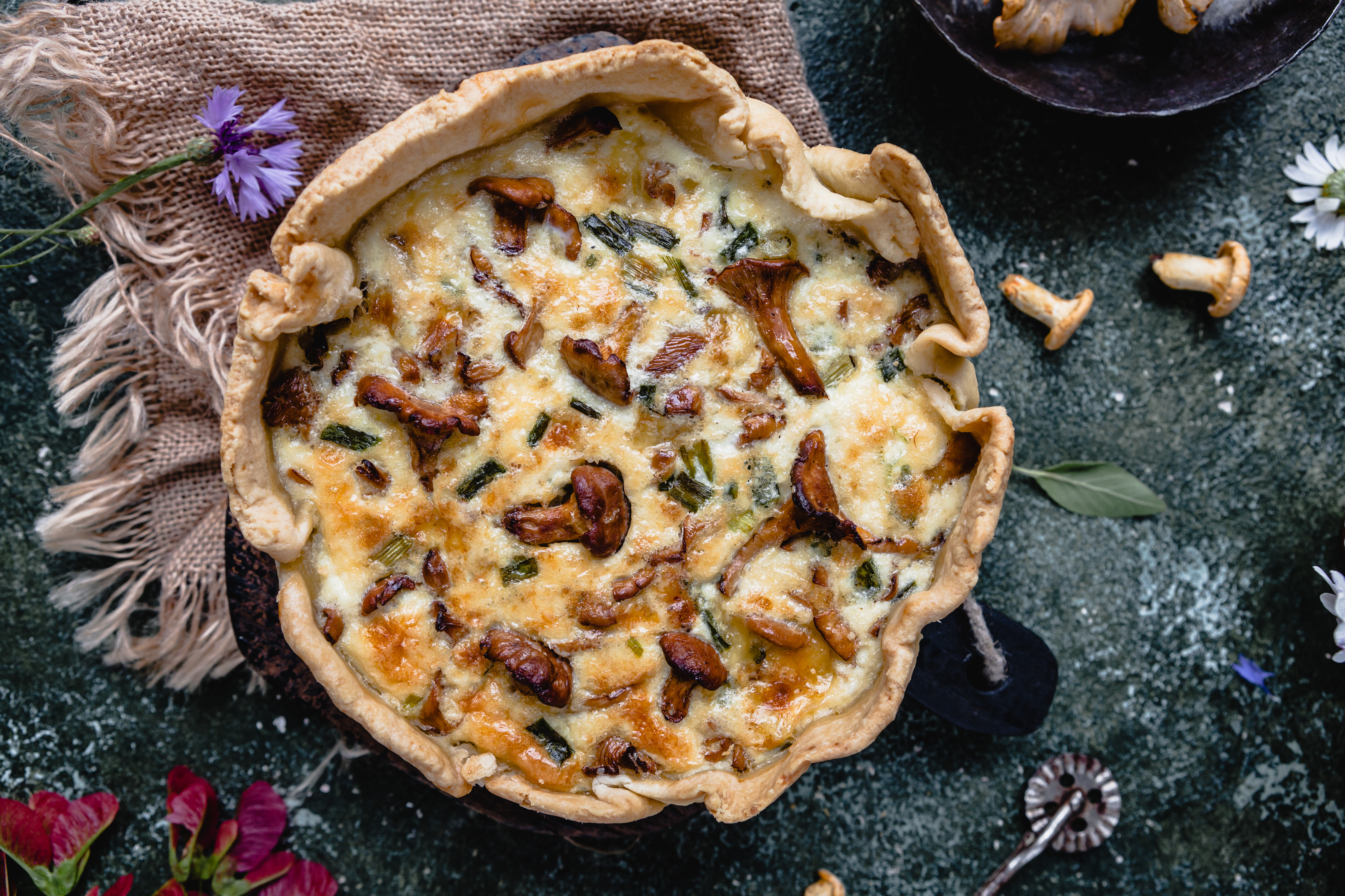 Recept: veganska pita z gobami, odlična ideja za novoletno večerjo