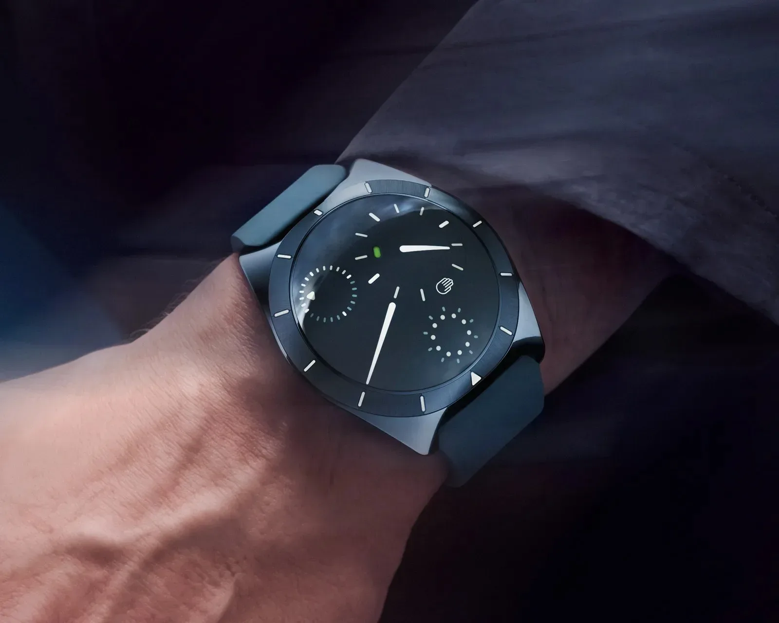 Ressence Type 10 DN: Znanstvena fantastika na zapestju z oljno kupolo in hišnim mehanizmom