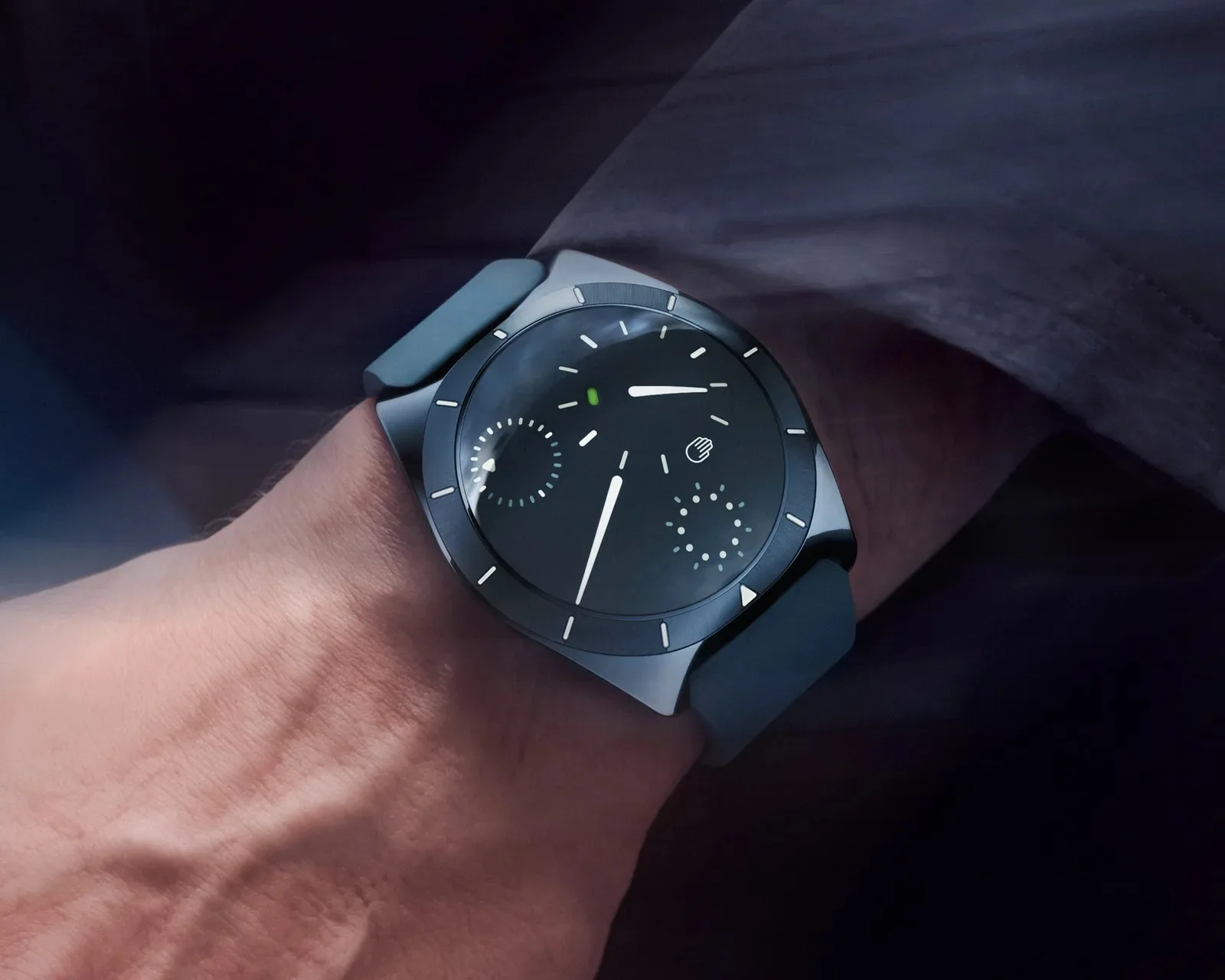 Ressence Type 10 DN: Znanstvena fantastika na zapestju z oljno kupolo in hišnim mehanizmom