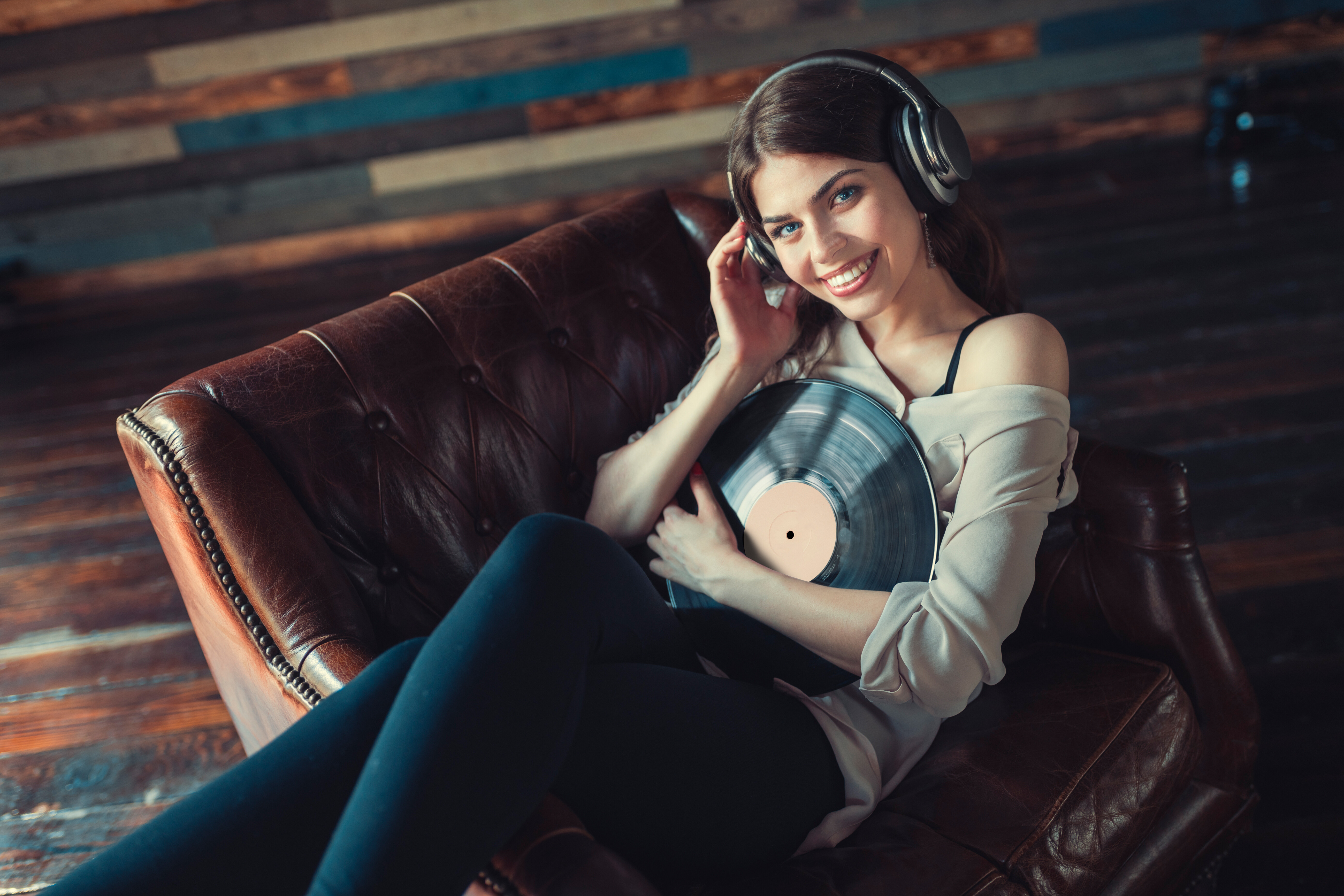 Retro: kje kupiti gramofon in vinilne plošče